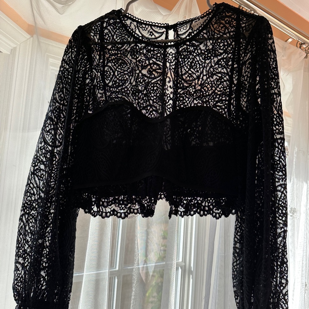 Elegant Black Lace Women's Top